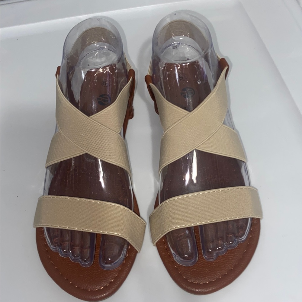 Elastic Strap sandal - Picture 2 of 5